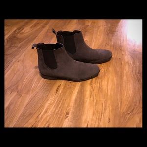 Urban outfitters Chelsea boots men’s size 11